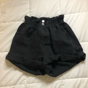 Princess Polly Black paper bag shorts